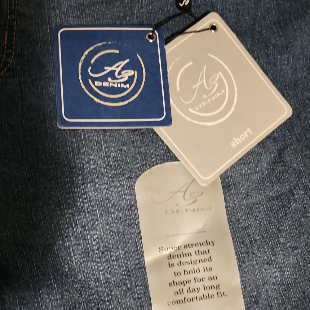 AG NWT Blue Jean Shorts with Frayed Hem and Distressed Details - Picture 2 of 7